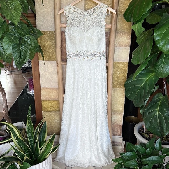 Elizabeth K GLS Collective Women’s White Lace Rhinestone Long Maxi Evening Dress - Picture 3 of 16